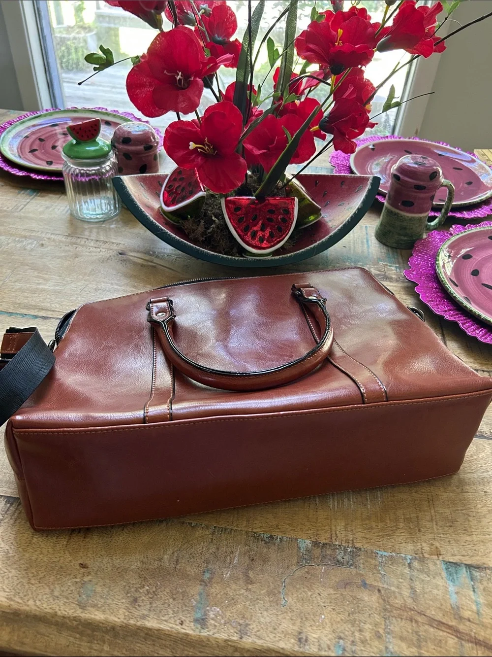 Large New Handbag or Briefcase Bag in BrownLeather. Never Used-